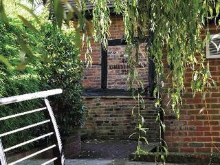 The Greyhound Inn Chalfont St Peter Exterior photo